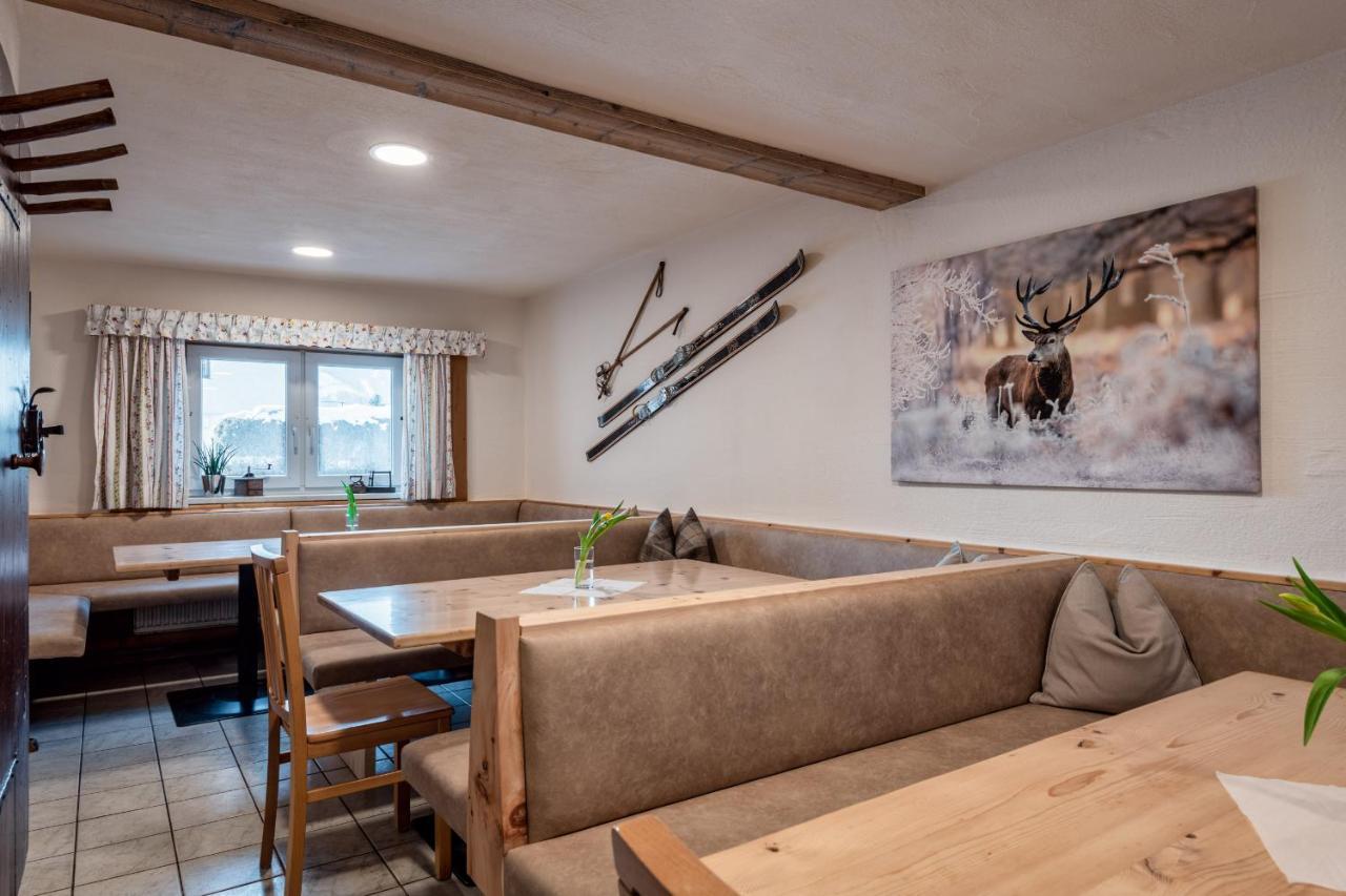 Alpenhostel "Das Besenhaus" Altenmarkt im Pongau Buitenkant foto